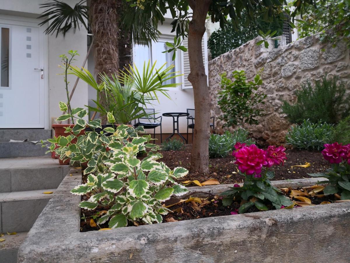 City Center Garden Apartments Šibenik Eksteriør billede
